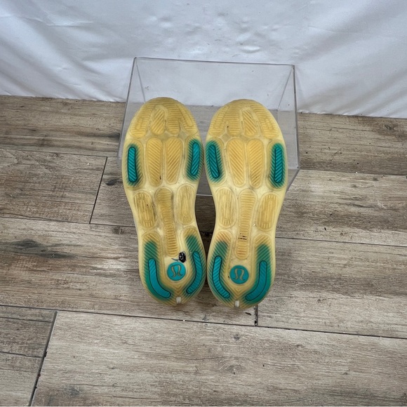 Lululemon Shoes 9 Cream Strongfeel Train Sneakers Running Travel Sport Women's - Picture 9 of 10